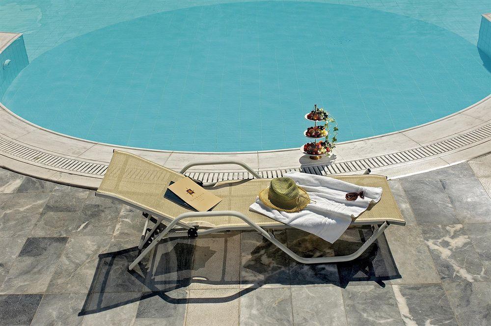 Sun Beach Hotel 아기아 트리아스 외부 사진